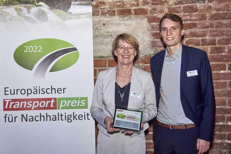 Der Europäische Transportpreis 2022 für Nachhaltigkeit – Kategorie Aufbauten und Anhänger – geht an Kiesling Kühlfahrzeuge aus Dornstadt!